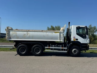 Iveco Trakker 2008 - 410 6x4 Kipper bild 6