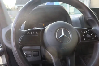 Mercedes-Benz Sprinter 2022 - 519 CDI Bak + deuren, Montage /serviceauto + opstap + Imperial en opsteekrol C rijbewijs image 11