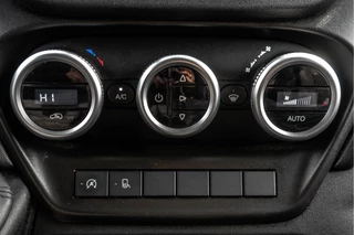 Iveco Daily 2023 - 35S14 L2H2 | 3-Zits | 136 PK | Climate | Airco imagen 21