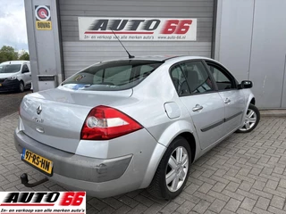 Renault Mégane 2005 - 1.6-16V Privilège Luxe APK tot 07-2027 obrazek 4