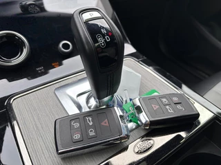 Land Rover Range Rover Evoque 2022 - 1.5 P300e AWD R-Dynamic SE Panoramadak Lederen bekleding immagine 6