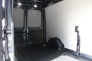Ford Transit 2024 - 350 2.0 TDCI L3H2 Trend 130pk Trend - Carplay - Android - 360 Camera - Climate - Cruise - Parkeersensoren - Rijklaar image 11