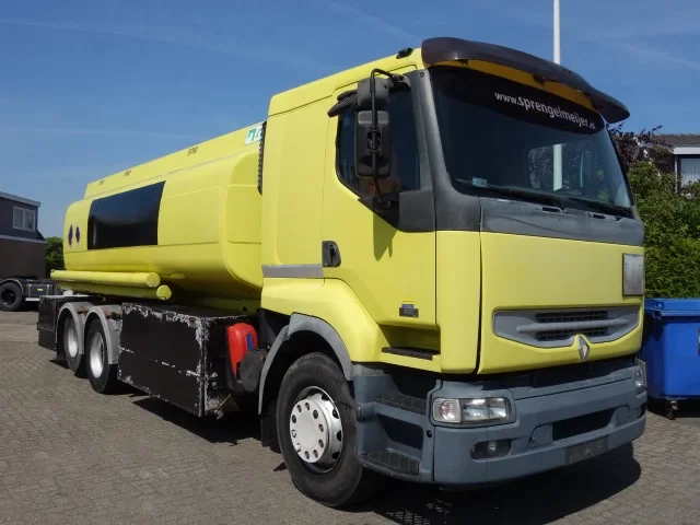 Renault Premium 420 2004 - 18,500liter tank,manual gearbox,airco afbeelding 1