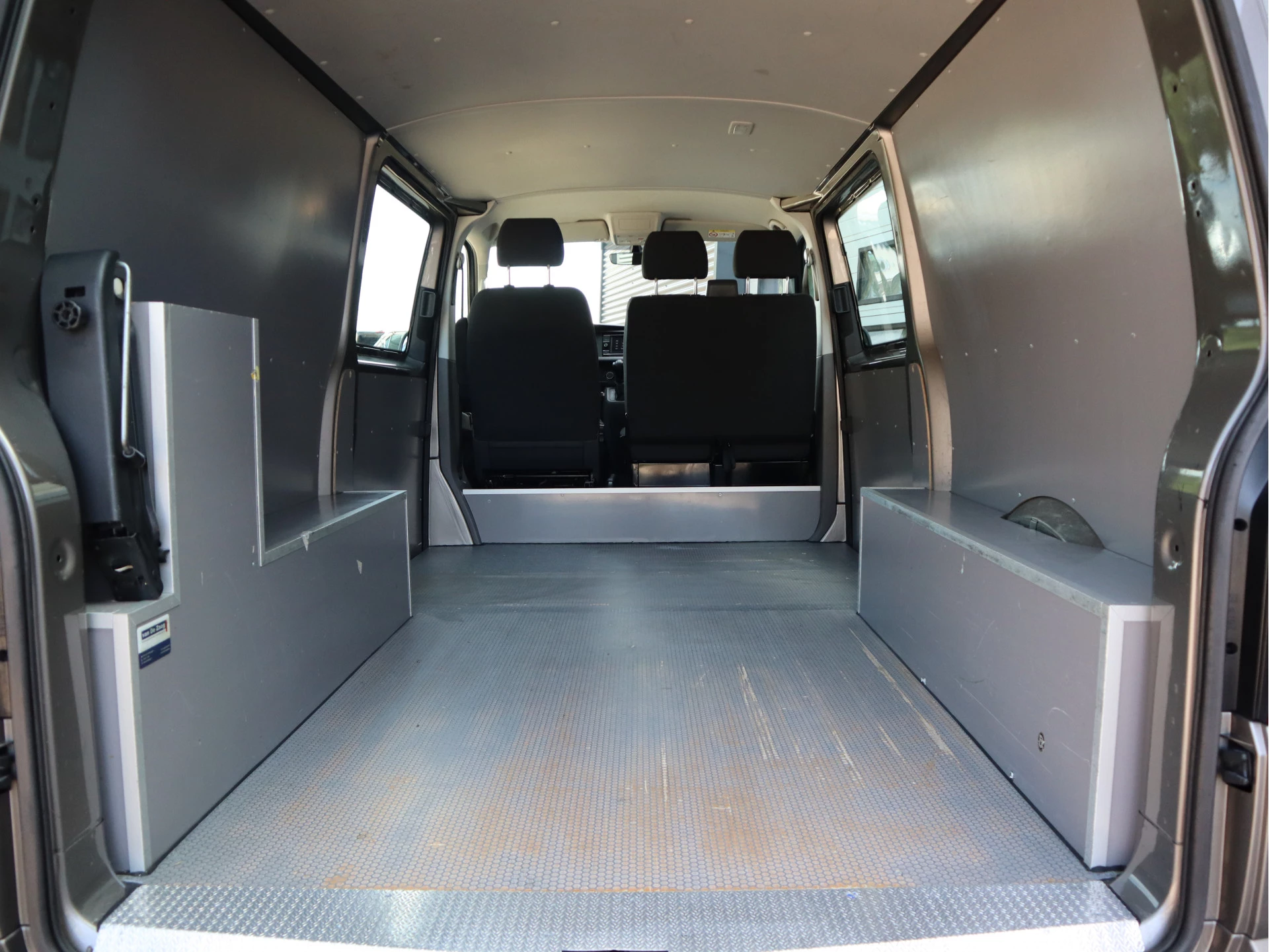 Volkswagen Transporter 2022 - 2.0 TDI 150pk Euro 6 Automaat - L2 Lang - 2x Schuifdeur - Airco Bild 18
