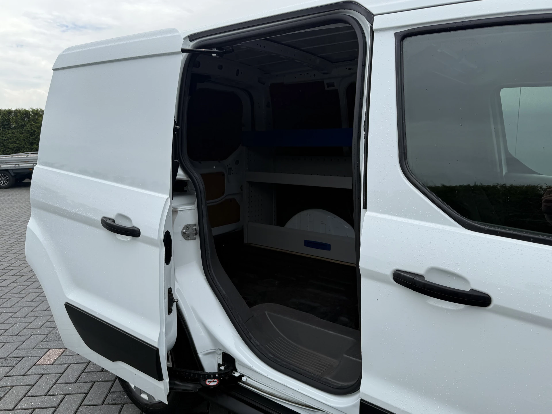 Ford Transit Connect 2019 - 1.0 Ecoboost 100 PK / BENZINE / BPM VRIJ / L1H1 / 1e EIG. / CAMERA / AIRCO / NAVI / INRICHTING obrázek 10