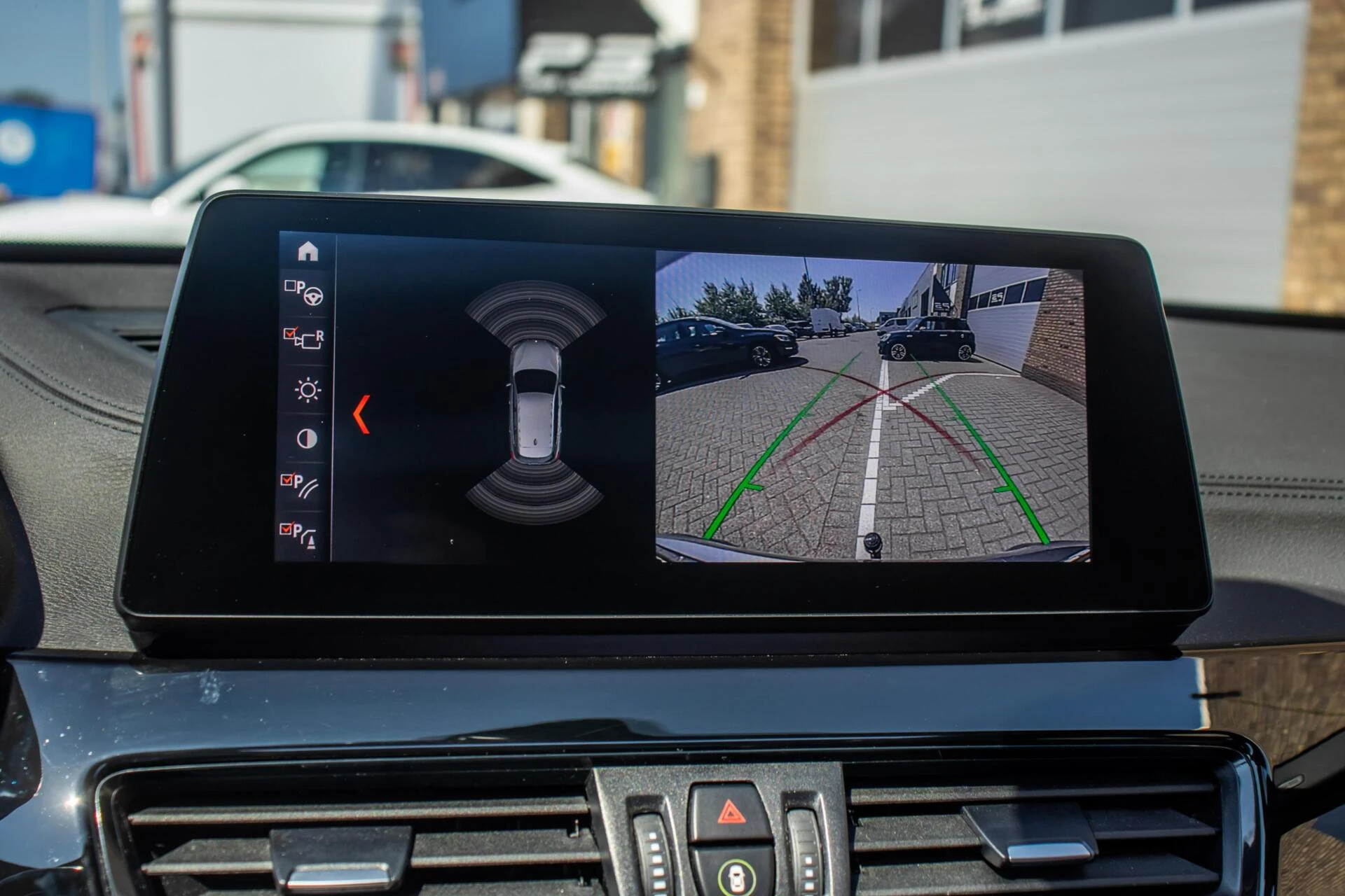 BMW X1 2021 - xDrive25e M-Sport, Pano, Leder, ACC, Carplay, H&K afbeelding 20