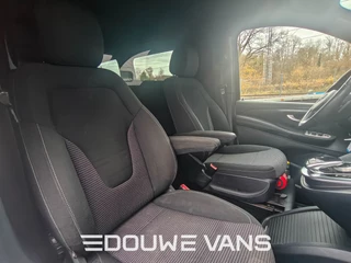 Mercedes-Benz V-Class 2019 - V220 L2 Edition Trekhaak LED Enkel Cabine image 14