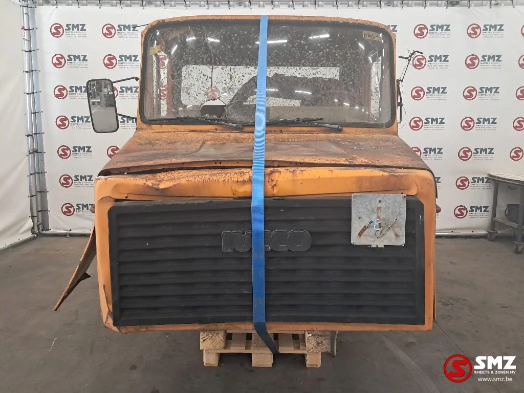 Iveco 1986 - Occ Cabine Iveco Magirus afbeelding 1