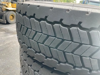Diverse 2025 - UNIROYAL DH40 315/80R22.5 SET DOT 0325 immagine 2 miniatura