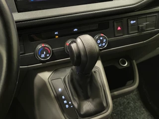 Volkswagen Transporter 2021 - 2.0TDI 150pk Automaat Euro 6! image 15