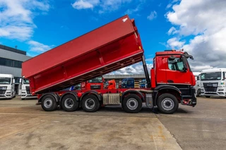 Mercedes-Benz N/A 2016 - AROCS 4745 L -10X4 - 28 m3(4 pieces) immagine 2