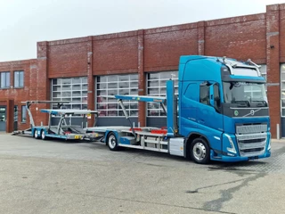 Volvo FH 2025 - 500 Globetrotter XL Cartransporter Blyss Modulo 6 - Like new - Low KM - I parkcool te koop