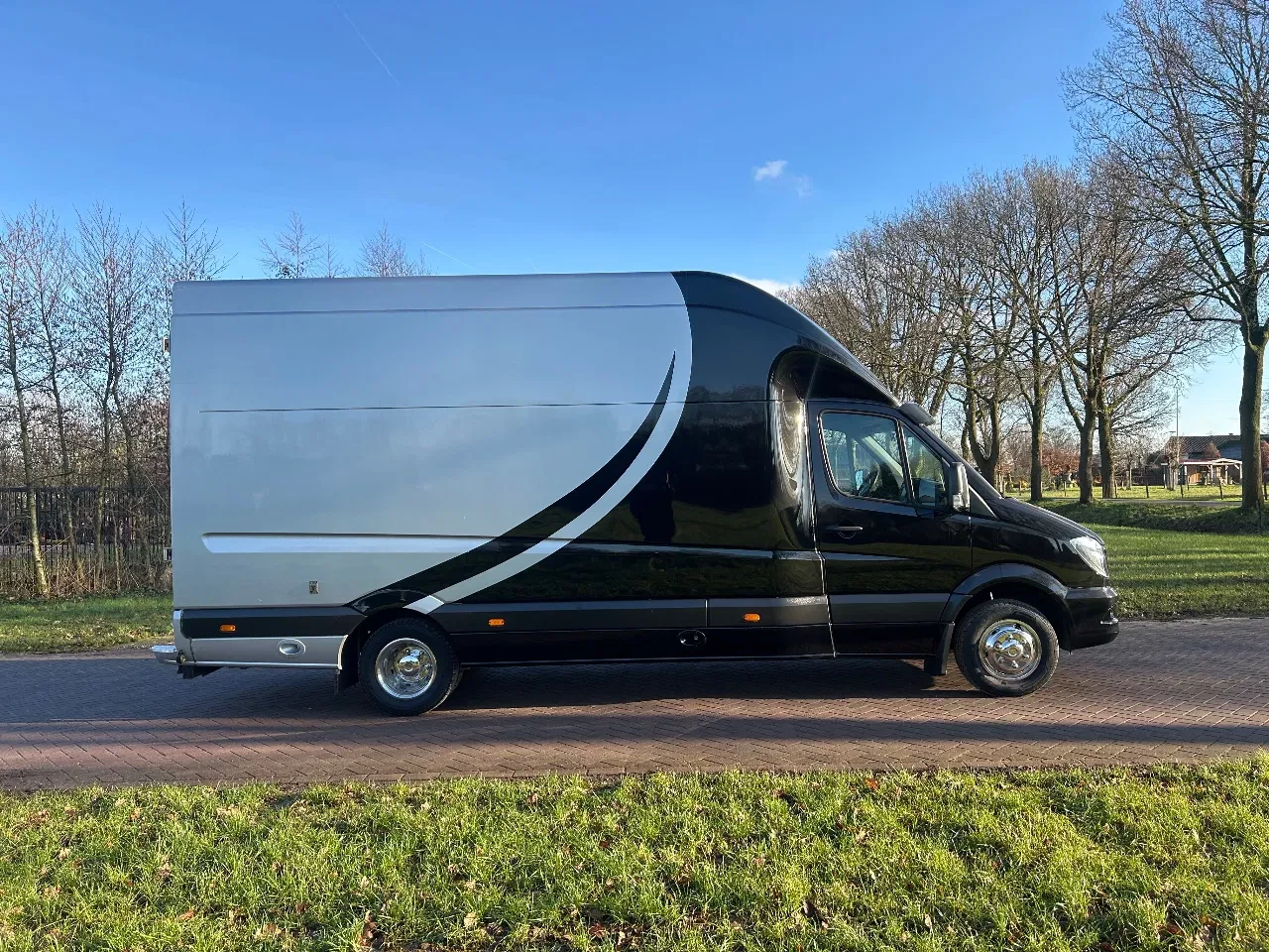 Mercedes-Benz Sprinter 2018 - 519 C1 RIJBEWIJS Polyester half-integraal Bild 4