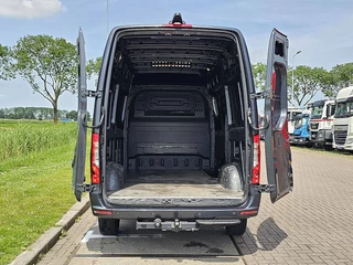 Mercedes-Benz Sprinter 2022 - 317 obrazek 14