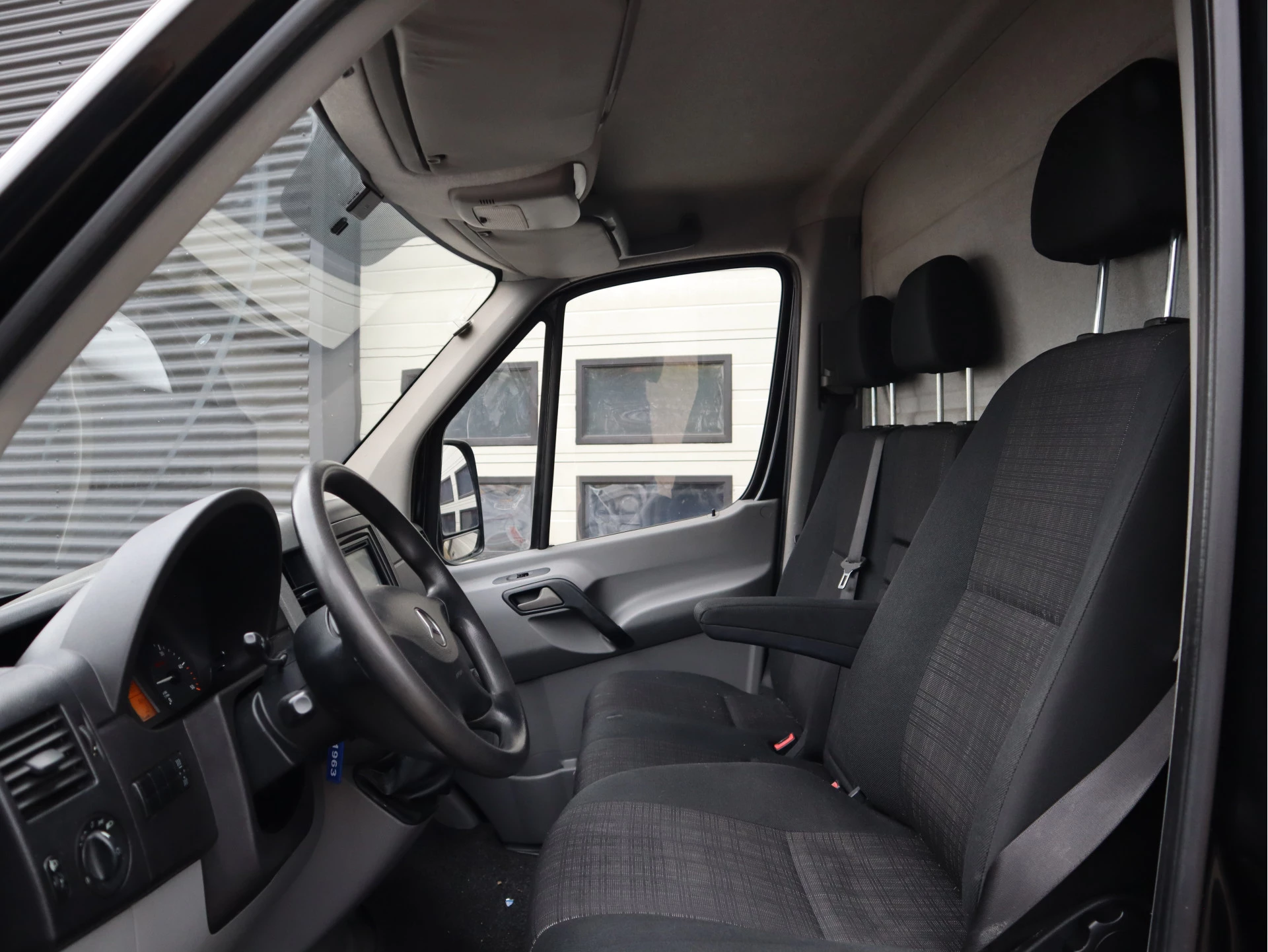Mercedes-Benz Sprinter 2015 - 216 CDI L2H1 - Trekhaak - Airco - 3 Zits immagine 9
