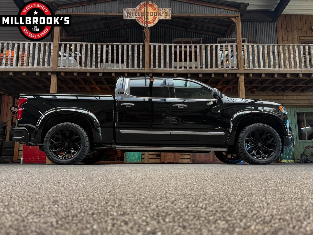 Chevrolet Silverado 2025 - USA High Country 6.2 V8 420 PK uit voorraad leverbaar BPM VRIJ obrázek 6