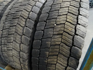 - Geen producent - - MICHELIN 315/60R22.5 imagem 2 miniatura