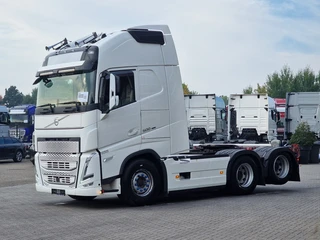 Volvo FH 2023 - 13.500 Globetrotter XL 6x2 - Full air - Leather - 3.20 WB - VEB+ afbeelding 3 miniatuur
