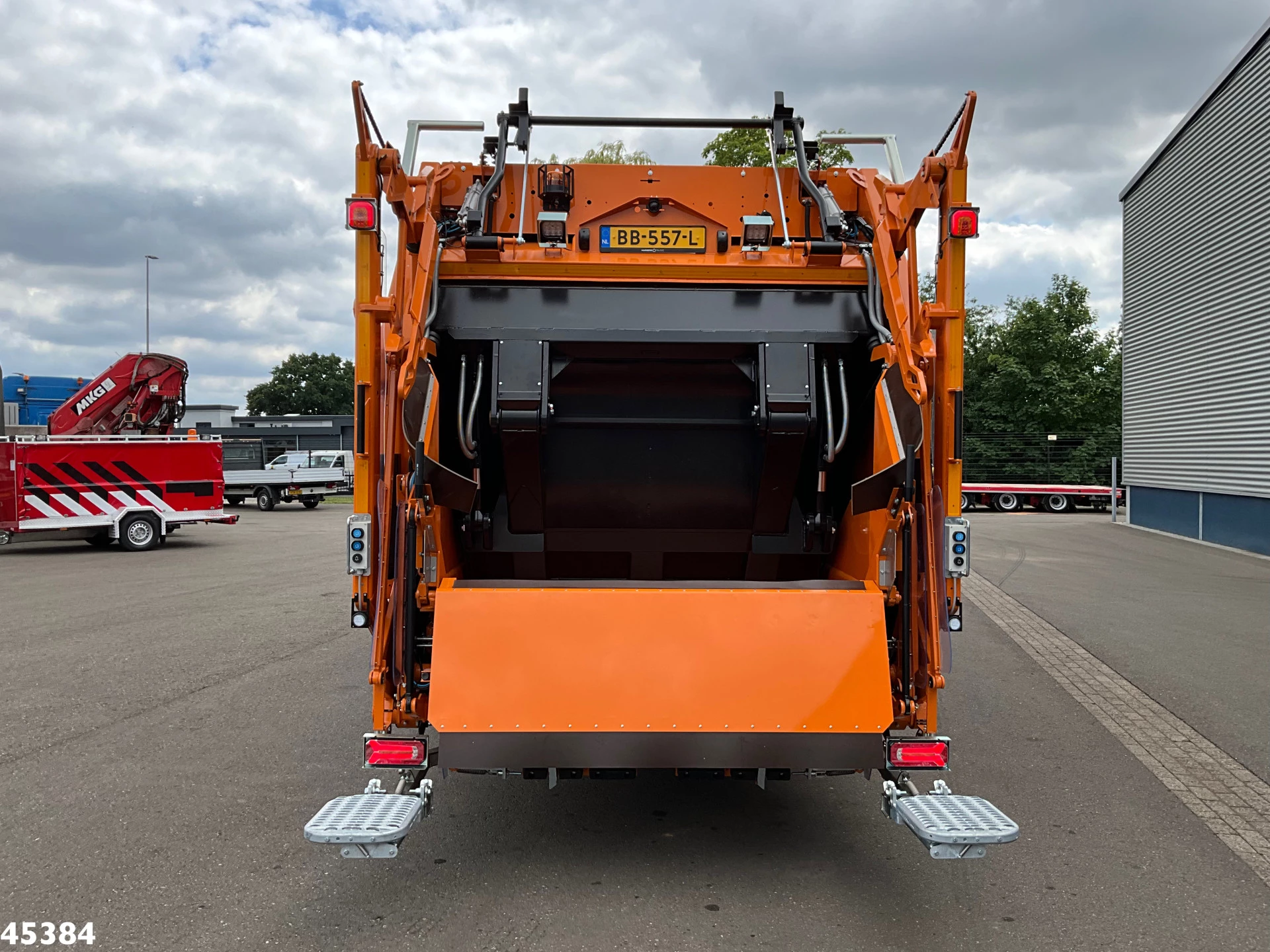 Volvo FM 330 Euro 6 Geesink 20m³ 2025 obrázek 8