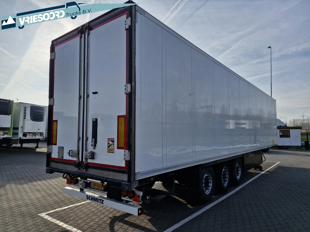 Schmitz Cargobull 2017 - SKO 24 Bild 3