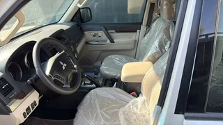 Mitsubishi Pajero 2014 - GLS 3.8 - V6 , 4x4 , 7 Pers., Full Option imagen 12