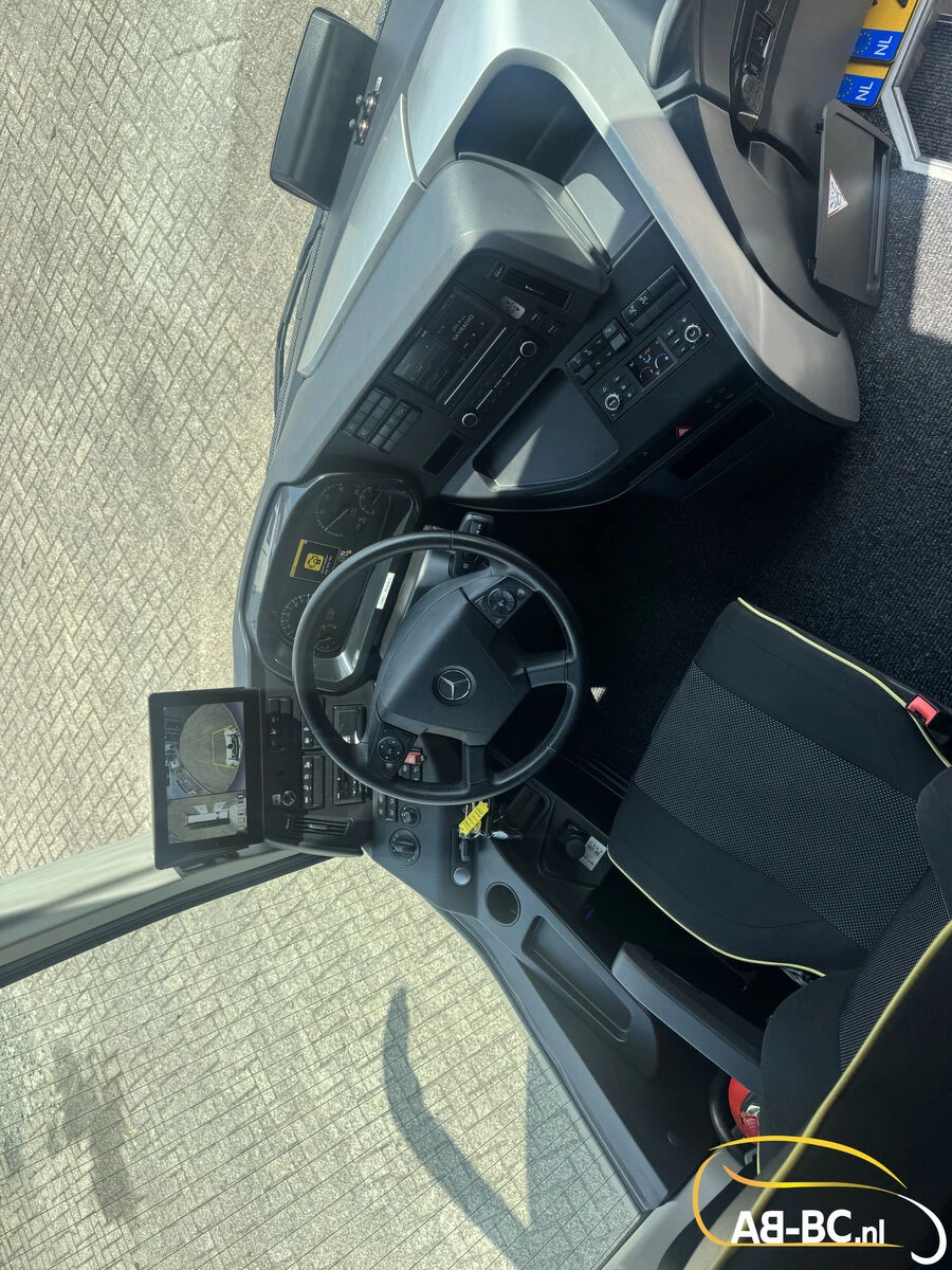 Mercedes-Benz Tourismo RHD 2023 afbeelding 57