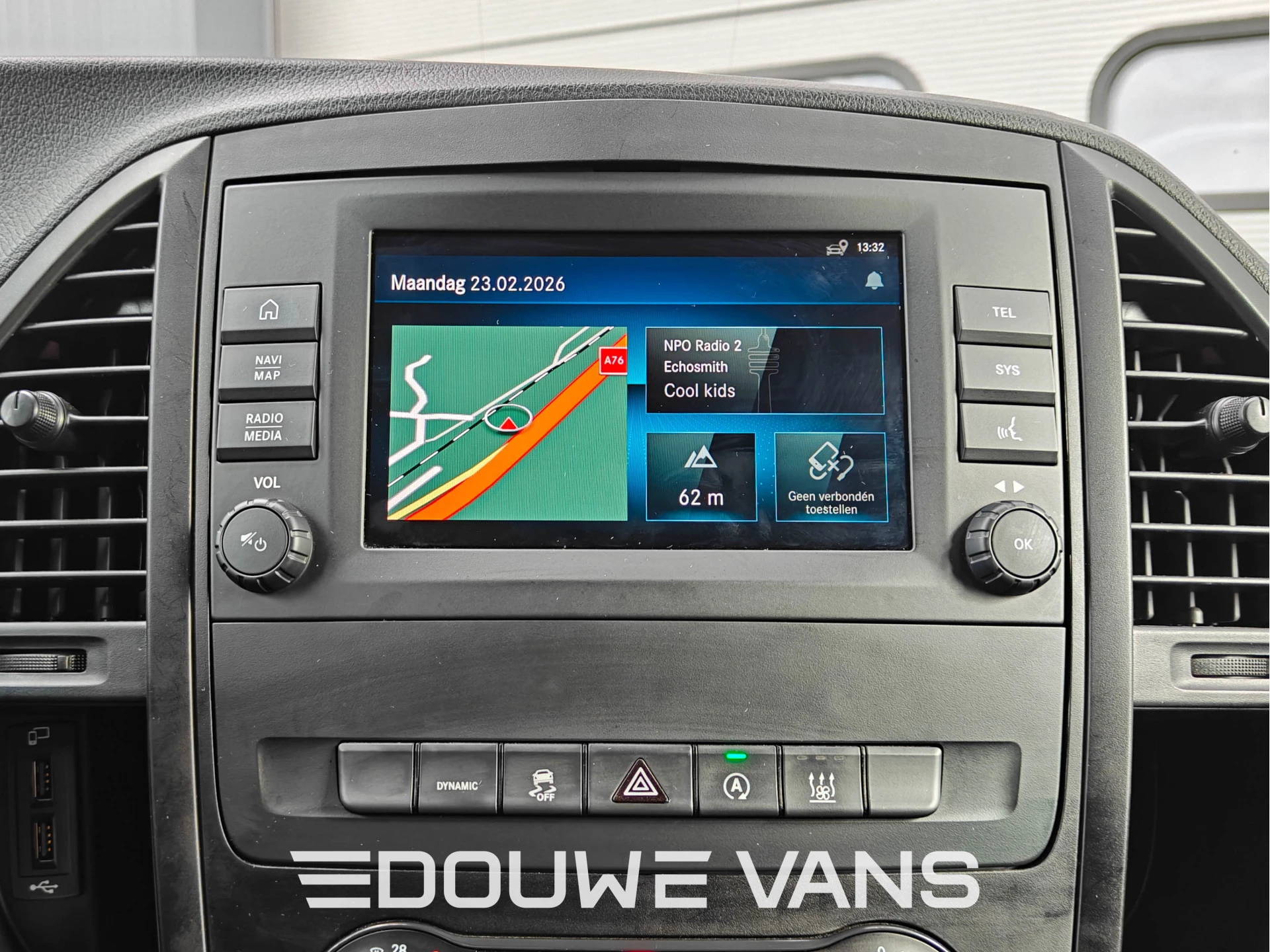 Mercedes-Benz Vito 2021 - 119 L2 4MATIC Automaat LED 5 Pers. Stoelverwarming zdjęcie 15