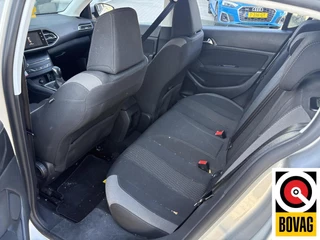 Peugeot 308 2016 - 1.2 PureTech Style AIRCO imagem 8