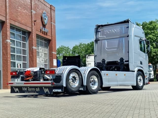 Scania R 2019 - R650 V8 NGS Highline 6x2*4 - Chassis - 4.35WB - Retarder - Full air - Leather zdjecie 7