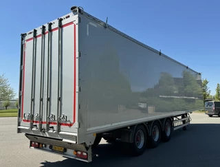 Kraker CF200 2015 - CF-Z        WALKING FLOOR         2X  LIFT AXLE         DISC BRAKES         SUPER CONDITION         NL-TRAILER zdjecie 4