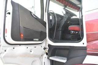Volvo FH 2019 - 500 Globe XL 4x2 (KB) - NEW TACHO - PARK. AIRCO - 2 x FUEL TANKS - XENON - GOOD CONDITION - obrazek 4