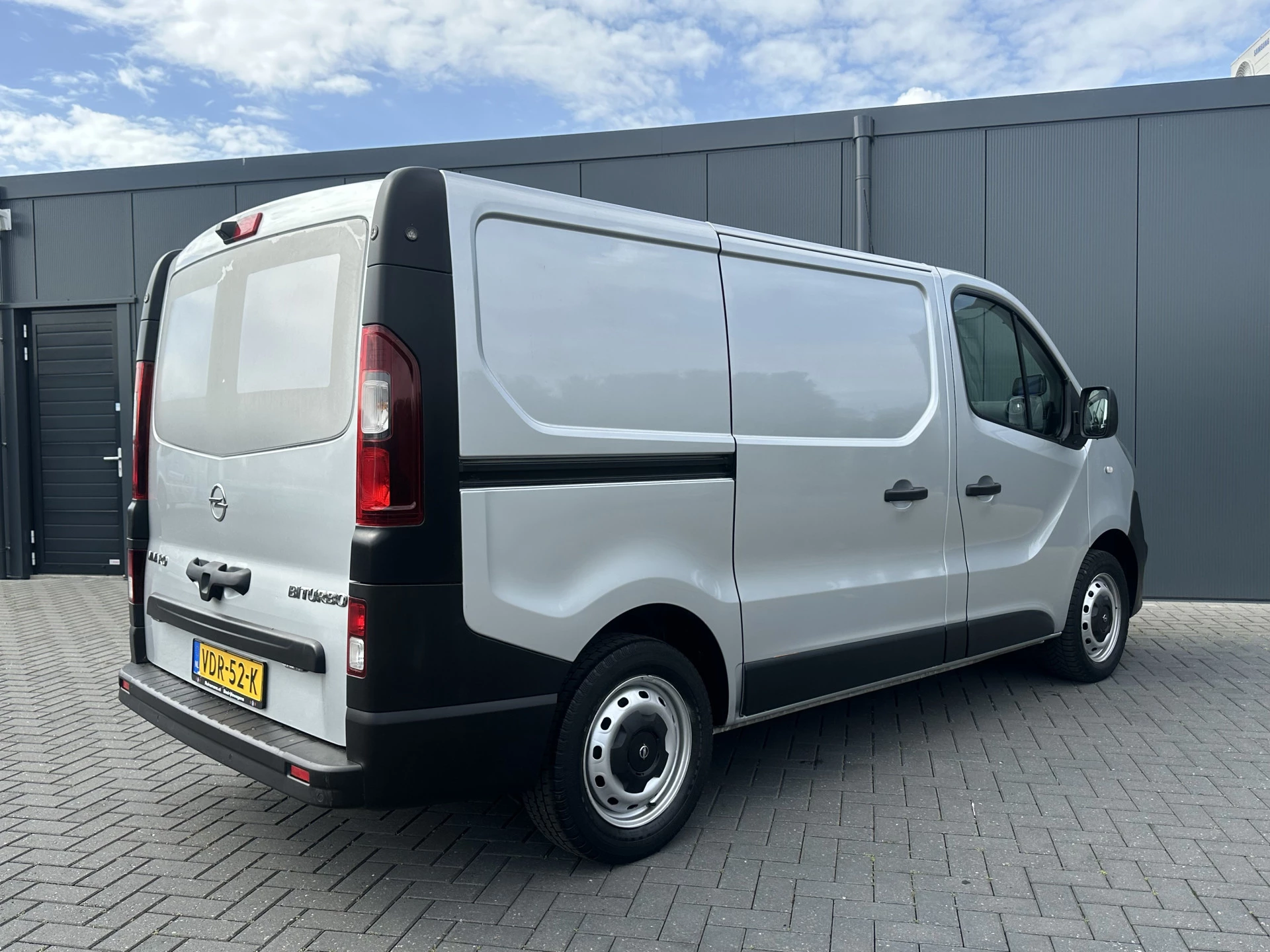 Opel Vivaro 2019 - 1.6 CDTI 126 PK / L1H1 / 1e EIG. / ACHTERKLEP / AIRCO / CRUISE / NAVI / CAMERA / BLUETOOTH immagine 3