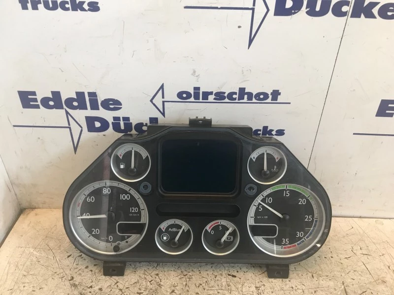 DAF 2011 - 1789476-1929007 INSTRUMENTENPANEEL LF45IV/LF55IV afbeelding 1