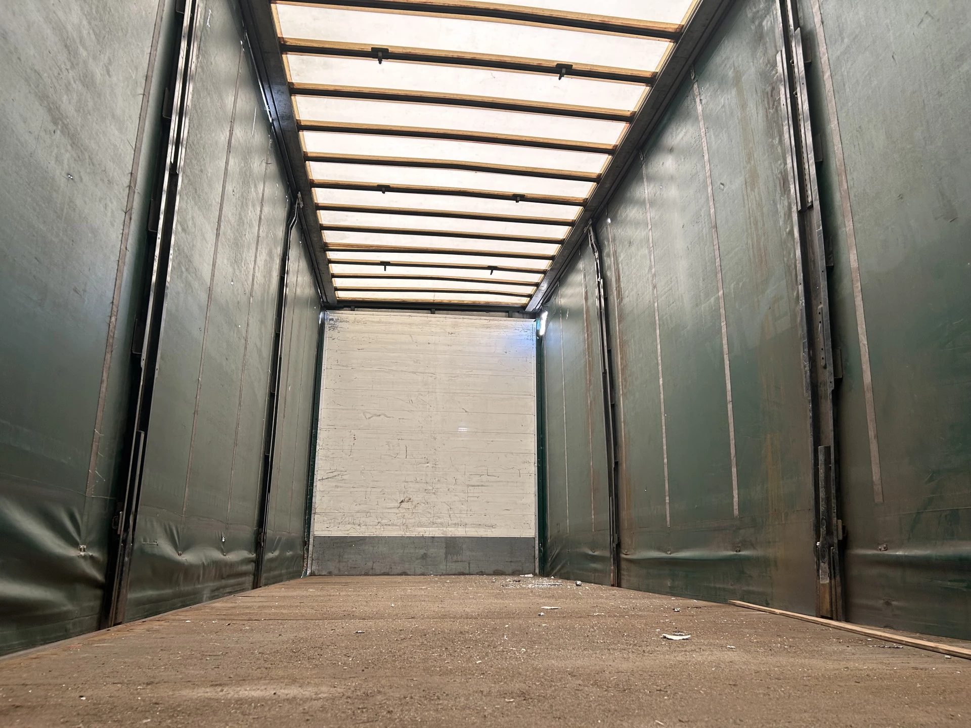 Scania R 2009 - 310 B Euro 4 / 3 Pedals / Pacton 16 PG Mid Axle Trailer immagine 12