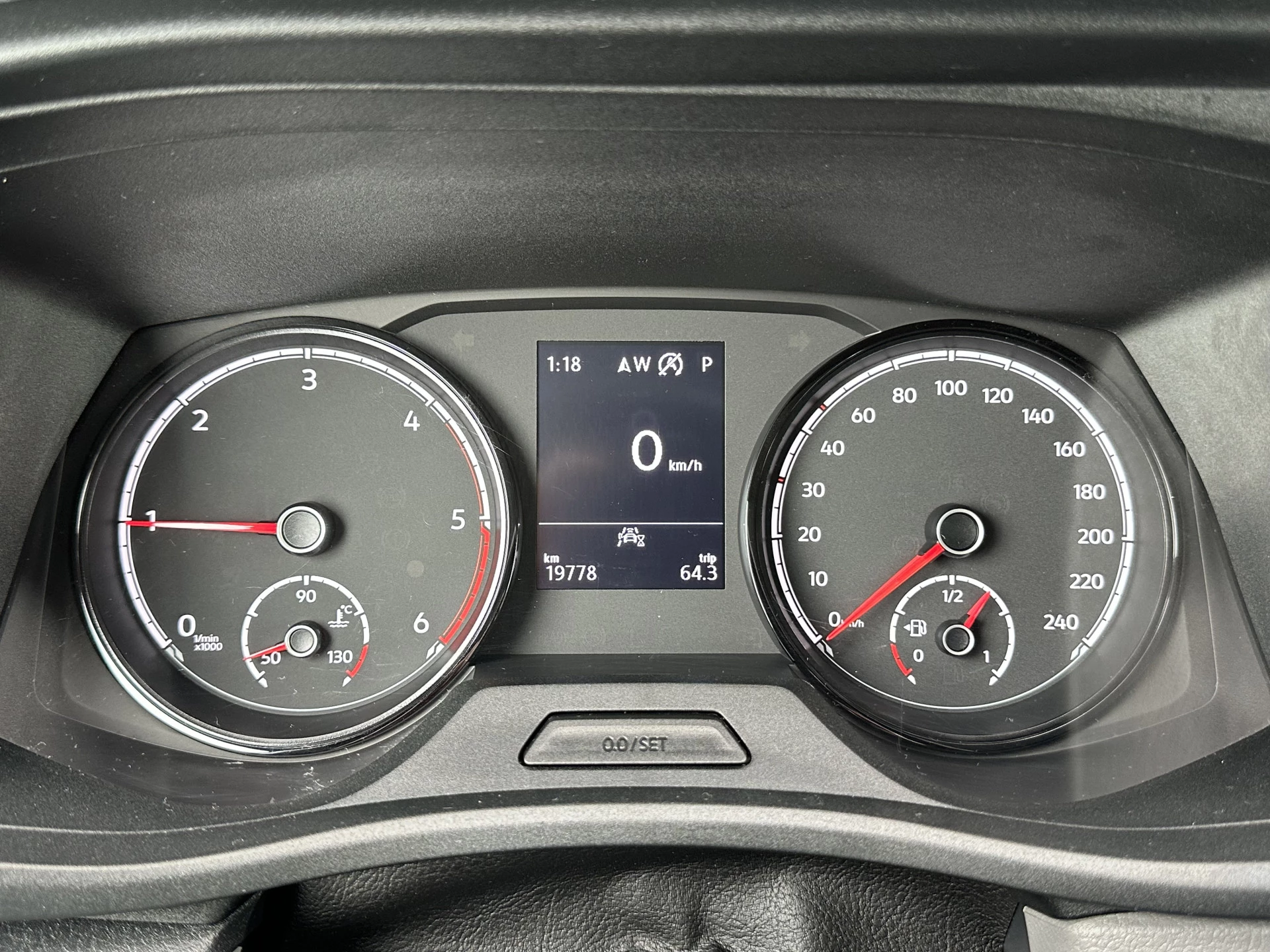 Volkswagen Transporter 2024 - 2.0 TDI 150 PK DSG AUTOMAAT HIGLINE / ** 19.778 KM ** / DUBBELE CABINE / ADAPTIVE CRUISE / TREKHAAK / 6 PERSOONS zdjęcie 20