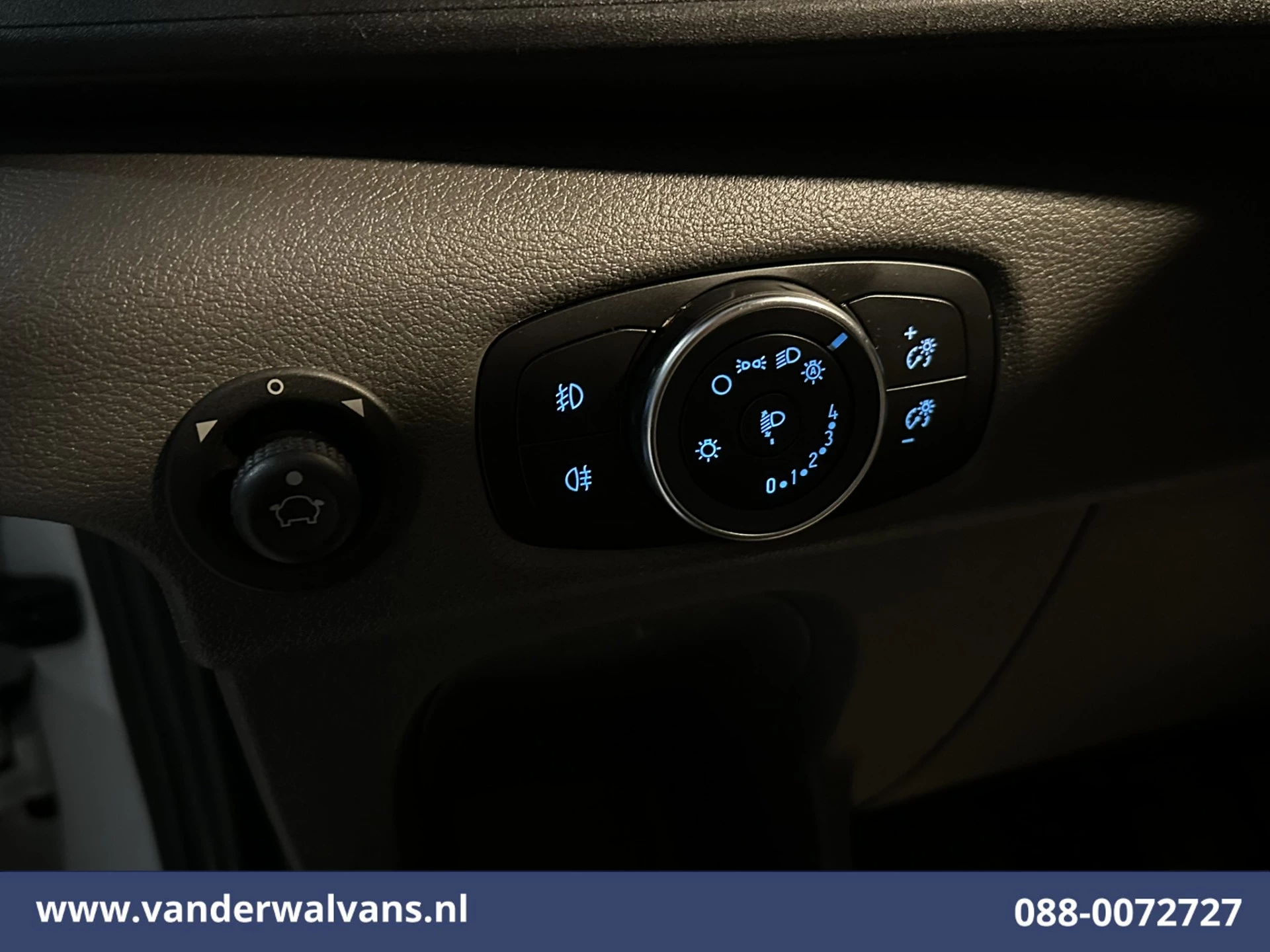 Ford Transit 2023 - 2.0 TDCI 131pk L4H3 Euro6 Airco | Camera | Cruisecontrol | Verwarmde voorruit obrázek 17