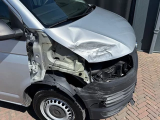 Volkswagen Transporter 2018 - 2.0 TDI L2 Comfortline 115PK AC PDC Carplay Schade image 3