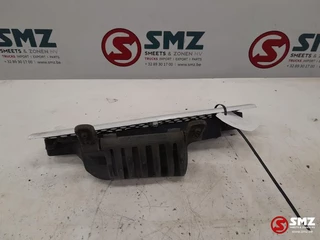 Mercedes-Benz N/A 2014 - Occ grille linksonder Mercedes immagine 2