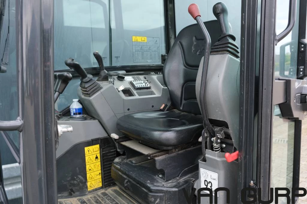 Bobcat 2024 - E 26 | 2024 | 728h | v.g.l. E27 afbeelding 9