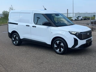 Ford Transit Courier 2025 - Trend Elektrisch 44KWH 300KM Reikwijdte Apple CP Airco Cruise control Camera zdjecie 2