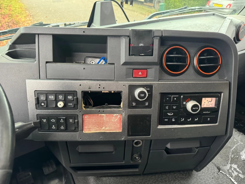 Renault 2016 - T430 EURO 6 Bild 12
