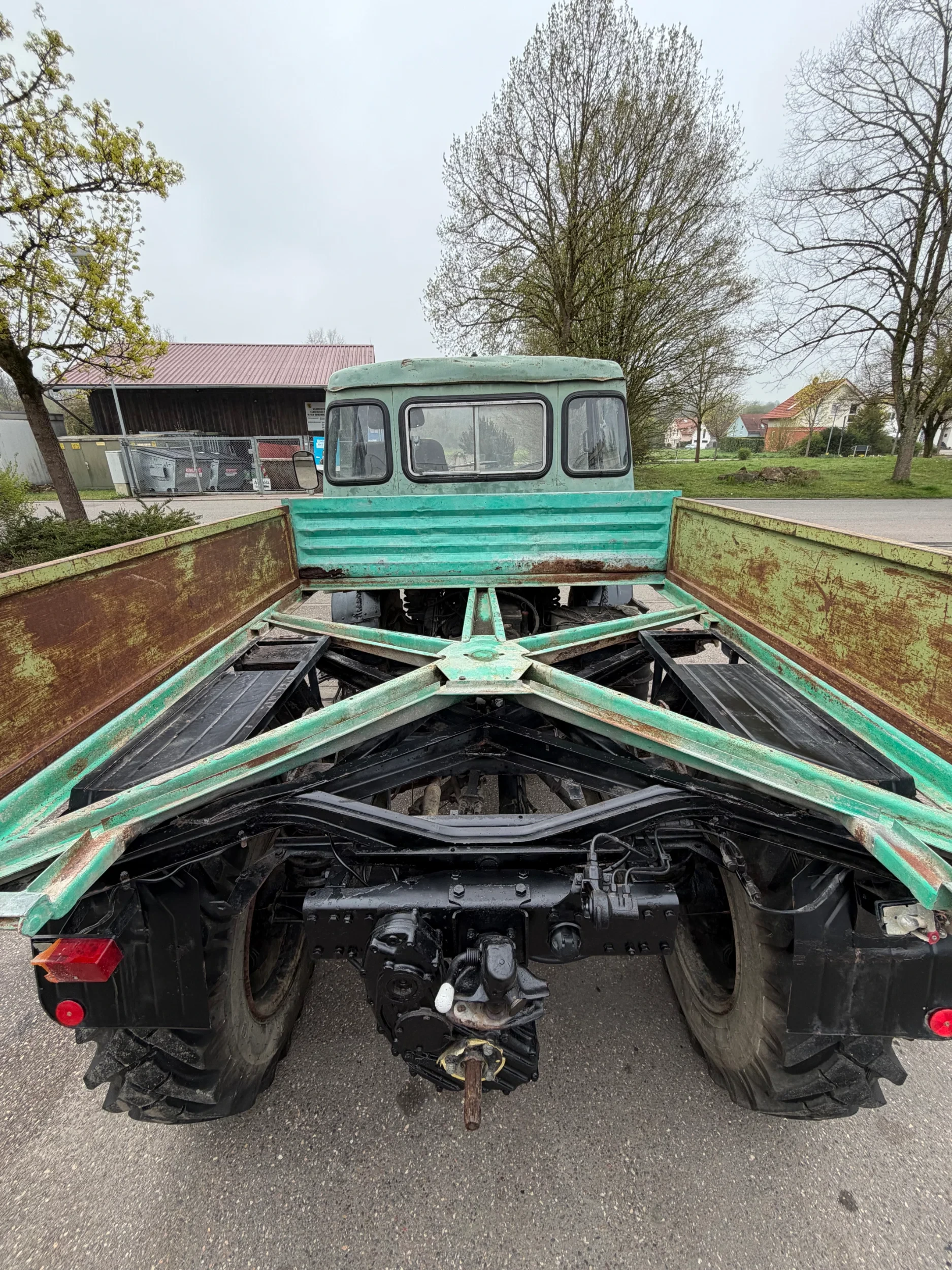 Mercedes-Benz Unimog - 403, Pritsche, Kipper, 72 PS, voll funktionsfähig! afbeelding 5