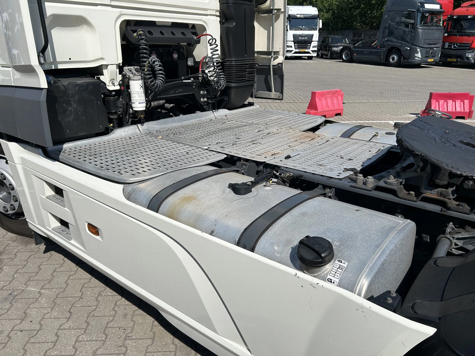 DAF XF480 2022 - FT SSC / Retarder / 379 dkm obrázek 22