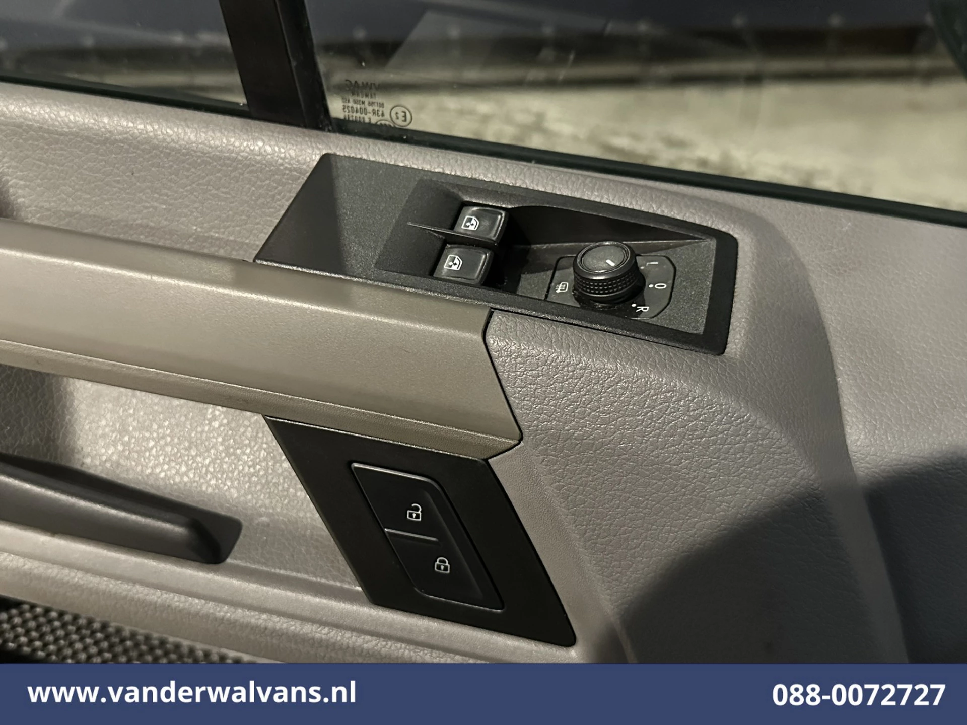 Volkswagen Crafter 2021 - 2.0 TDI 141pk L3H3 L2H2 Euro6 Airco | Navigatie | Apple Carplay | Chauffeursstoel obrázek 18