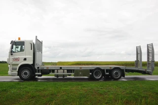 DAF 85 - CF 370 29-tons oprij CF 8,5 mtr. afbeelding 2 miniatuur