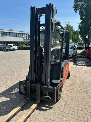 Linde E25 2013 - N/A obrazek 2