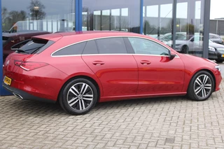 Mercedes-Benz CLA 2021 - Shooting Brake 180 AUT7 Luxury Line LEDER WIDESCREEN SFEER CAMERA NAVI <<36.692KM>> obrazek 4