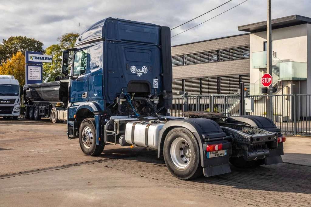 Mercedes-Benz Actros 2015 - AROCS 1843 LS ( NO +HYDRAULIQUE zdjęcie 4