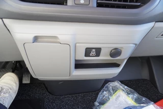 Ford E-Transit 2025 - Cust. 340 L2H1 136PK Trend 65 kWh Automaat afbeelding 25