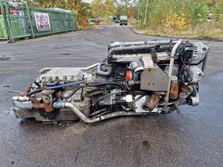 Cummins ISBE4 225B 2007 image 2 miniature